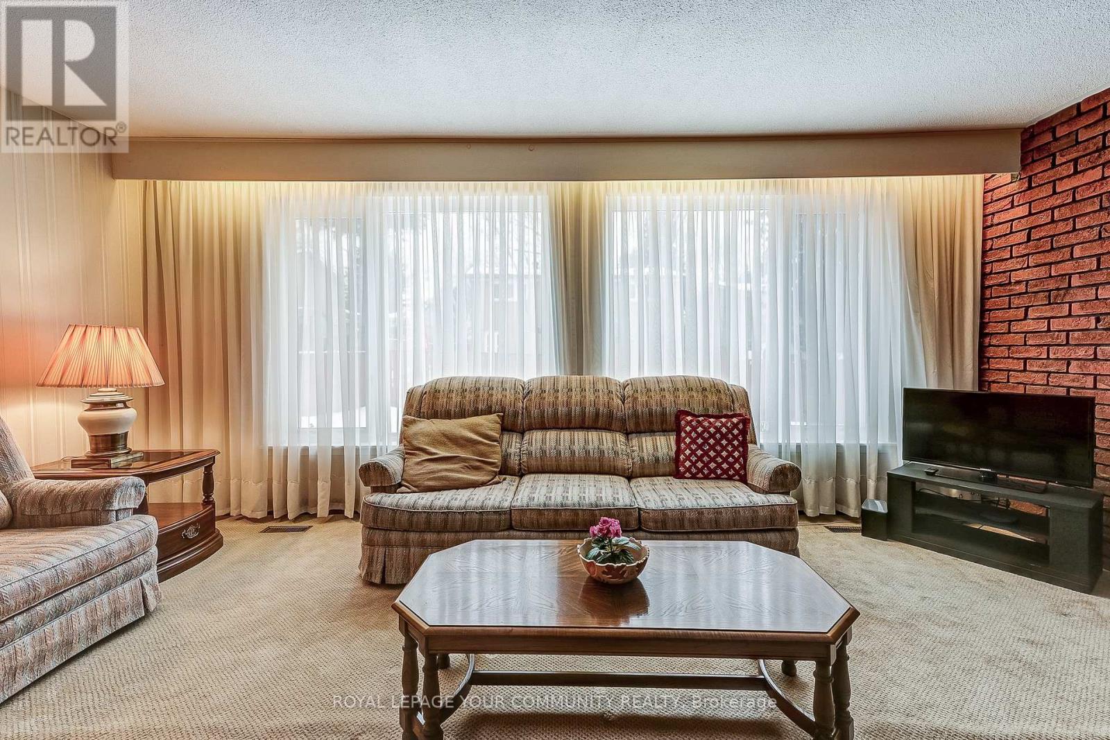 7 Ivy Green Crescent, Toronto, Ontario  M1G 2Z2 - Photo 11 - E12614058