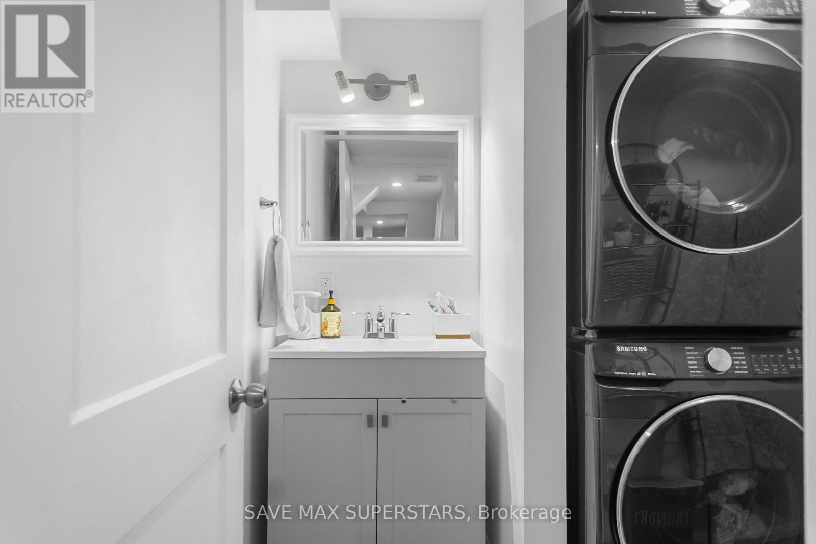 30 Westminster Circle, Barrie, Ontario L4M 0A4 - Photo 24 - S12611232