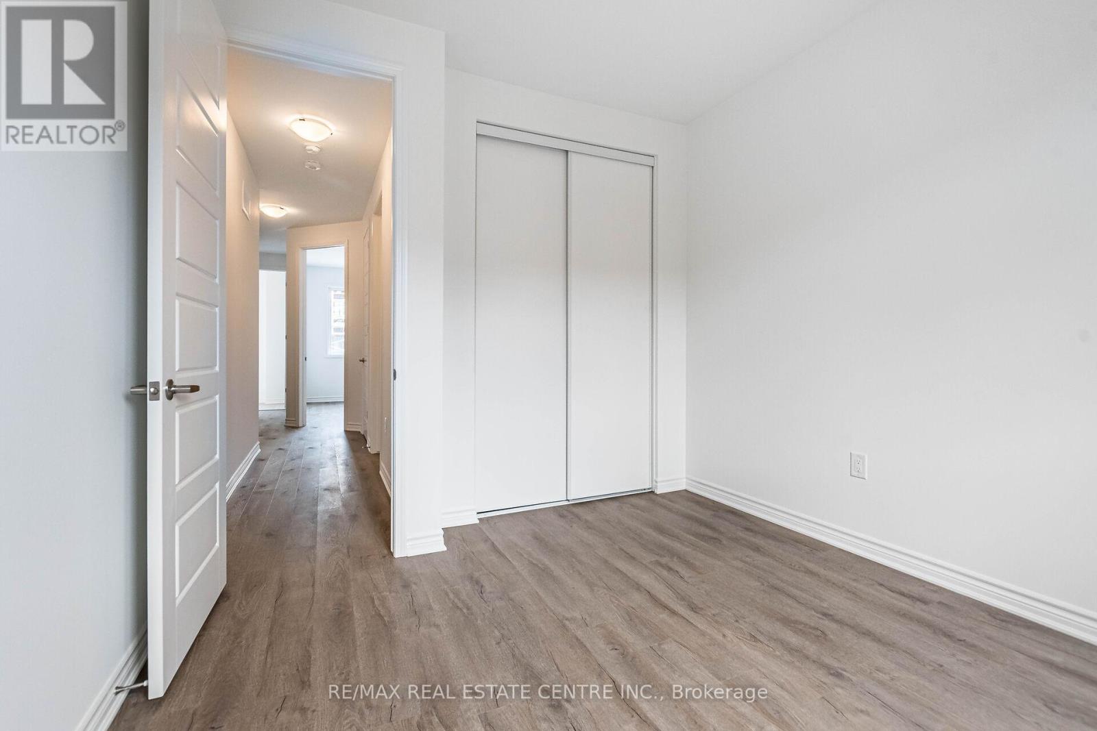 1700 Dance Court, Milton, Ontario L9T 6H8 - Photo 25 - W12514938