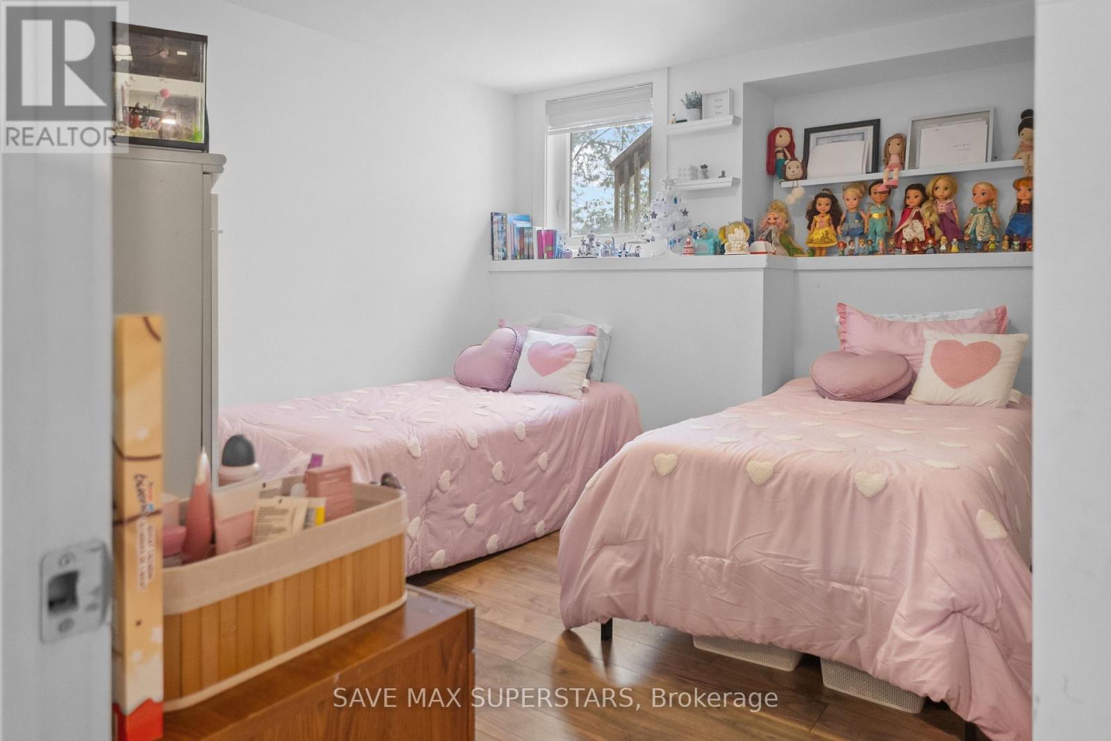 30 Westminster Circle, Barrie, Ontario L4M 0A4 - Photo 16 - S12611232