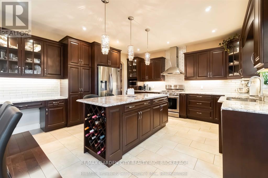 8625 Angie Drive, Niagara Falls, Ontario  L2H 3W8 - Photo 17 - X12615232