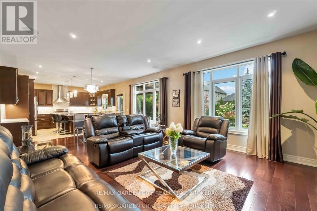 8625 Angie Drive, Niagara Falls, Ontario  L2H 3W8 - Photo 19 - X12615232