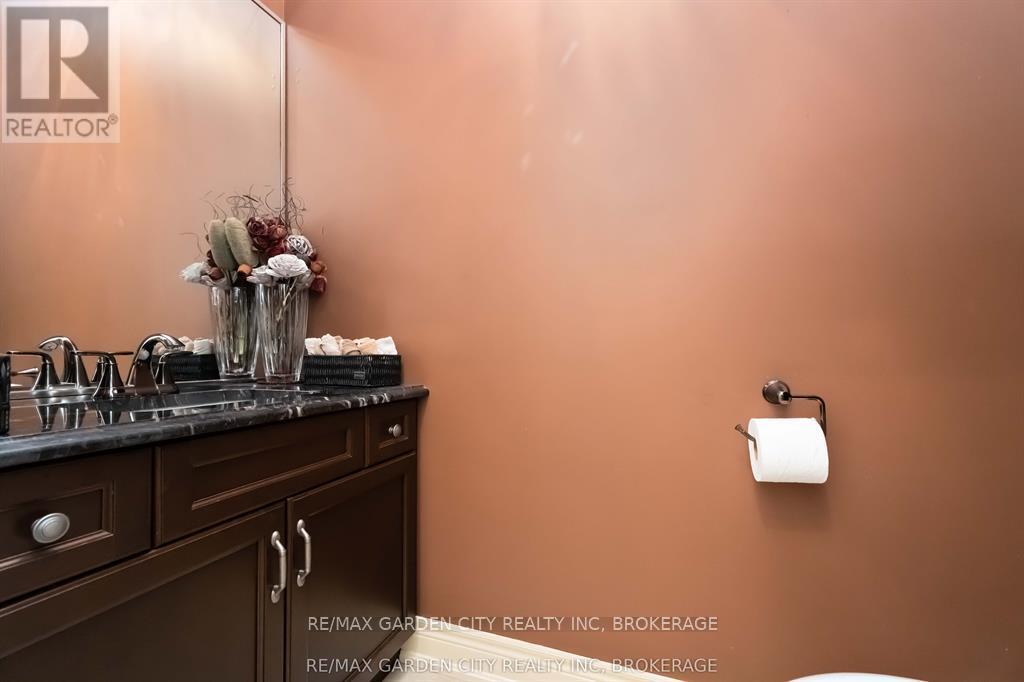 8625 Angie Drive, Niagara Falls, Ontario  L2H 3W8 - Photo 22 - X12615232