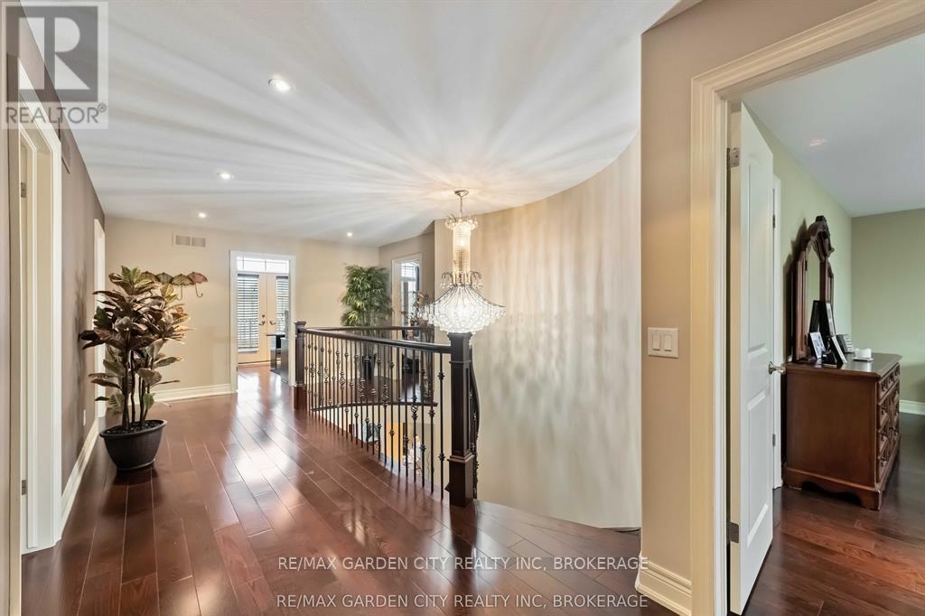 8625 Angie Drive, Niagara Falls, Ontario  L2H 3W8 - Photo 23 - X12615232