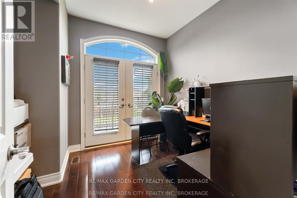 8625 Angie Drive, Niagara Falls, Ontario  L2H 3W8 - Photo 33 - X12615232