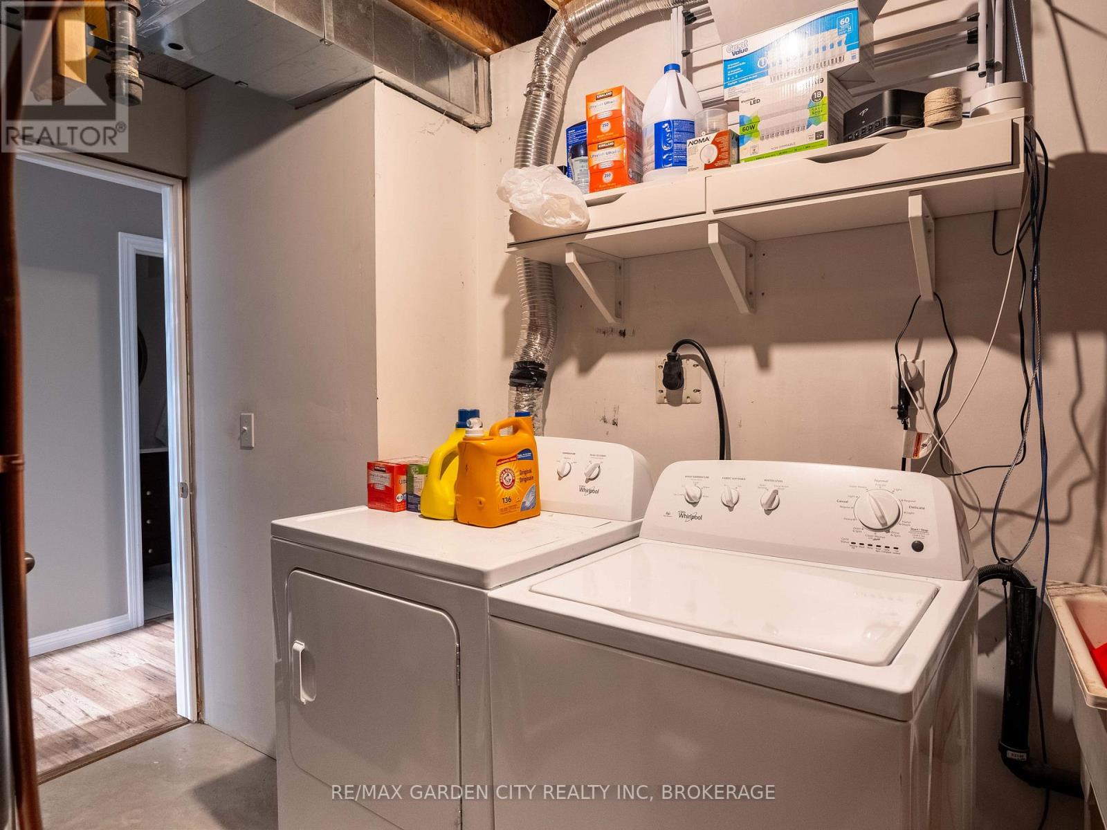 629 Broadway Avenue, Welland, Ontario L3C 5M6 - Photo 26 - X12615346