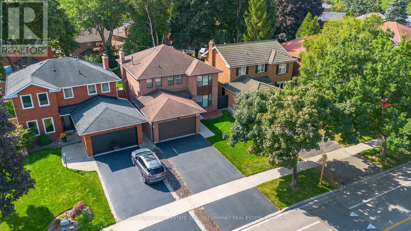 1005 Queen Street W, Mississauga, Ontario  L5H 4E1 - Photo 5 - W12399726