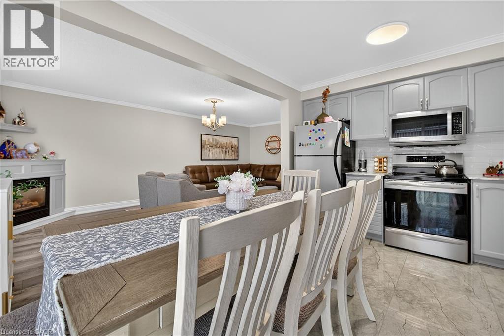 25 Vulcan Court, Stoney Creek, Ontario  L8E 5W7 - Photo 12 - 40781532