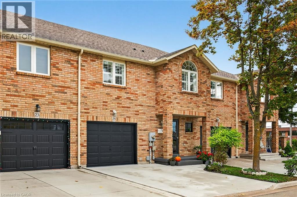 25 Vulcan Court, Stoney Creek, Ontario  L8E 5W7 - Photo 3 - 40781532