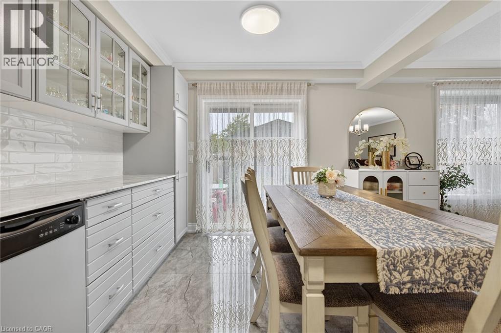 25 Vulcan Court, Stoney Creek, Ontario  L8E 5W7 - Photo 9 - 40781532