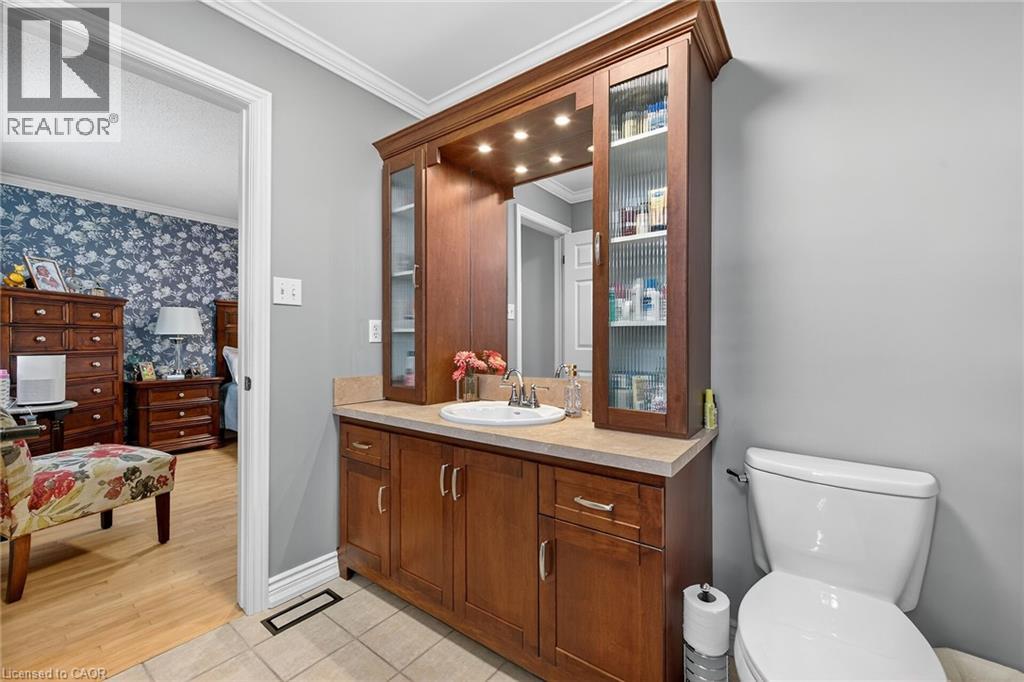 25 Vulcan Court, Stoney Creek, Ontario  L8E 5W7 - Photo 29 - 40781532