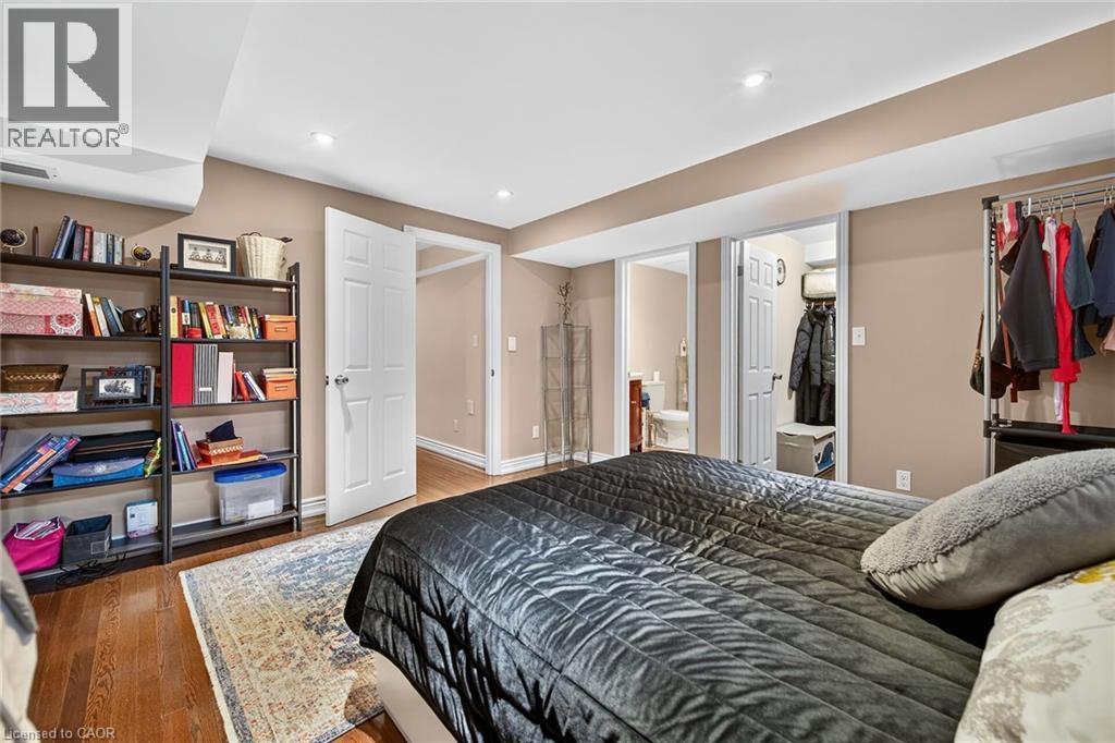 25 Vulcan Court, Stoney Creek, Ontario  L8E 5W7 - Photo 34 - 40781532