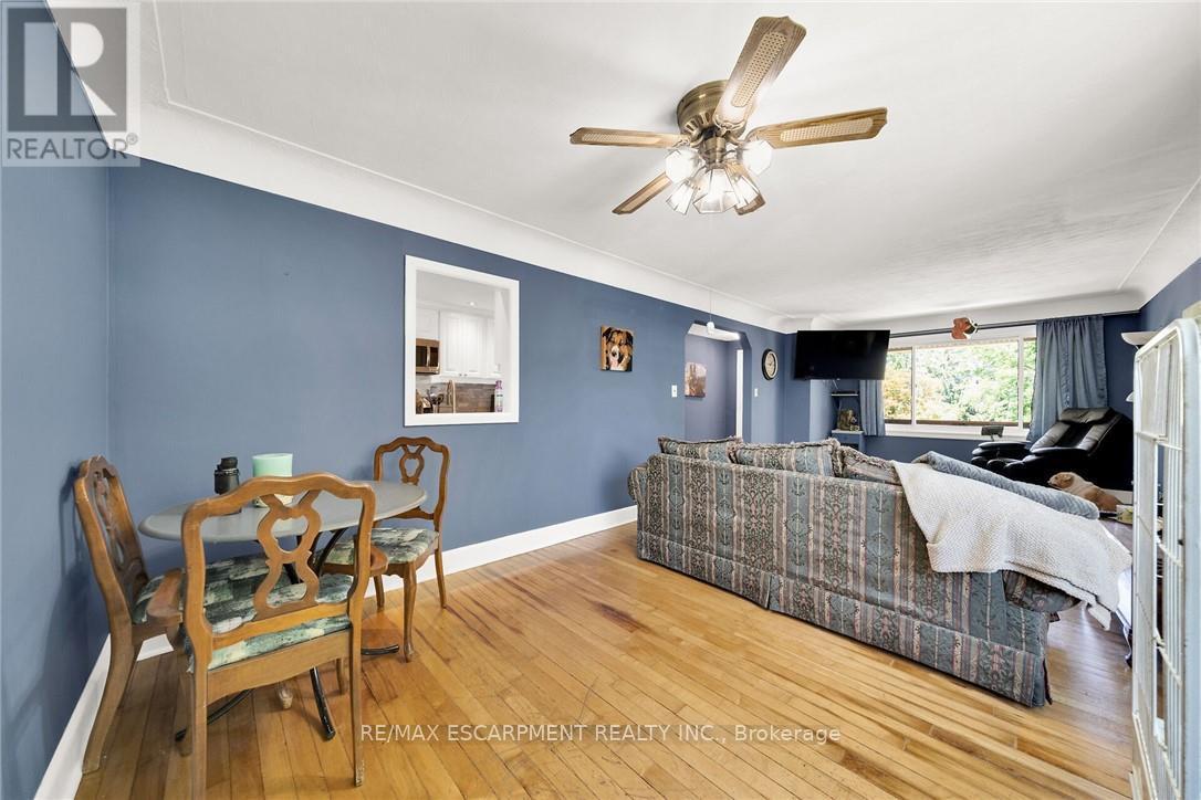 226 Carluke Road E, Hamilton, Ontario  L9G 3L1 - Photo 13 - X12614142