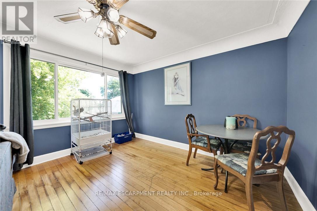 226 Carluke Road E, Hamilton, Ontario  L9G 3L1 - Photo 12 - X12614142