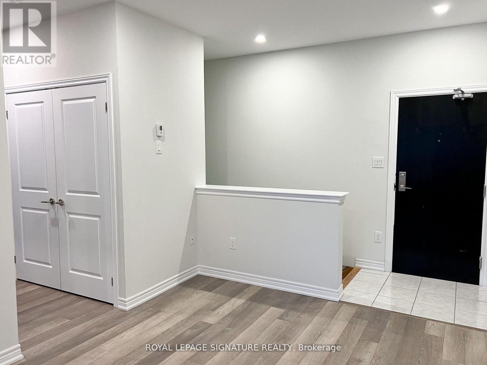 201 - 2326 Taunton Road, Oakville, Ontario  L6H 0L3 - Photo 13 - W12615008