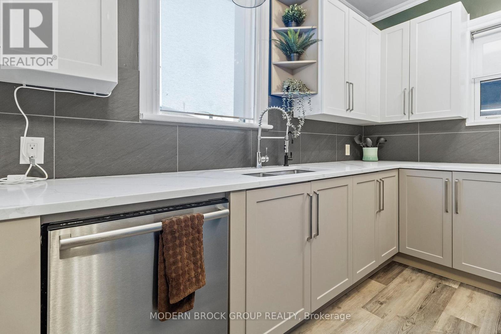 2175 Dundas Street S, Edwardsburgh/cardinal, Ontario K0E 1E0 - Photo 26 - X12615250