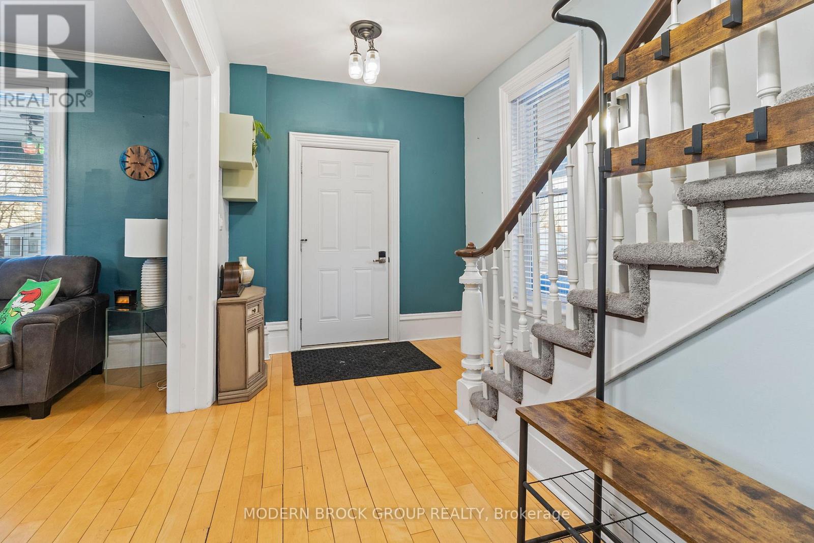 2175 Dundas Street S, Edwardsburgh/cardinal, Ontario K0E 1E0 - Photo 9 - X12615250