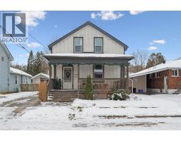 17 BALL Street, Paris, Ontario