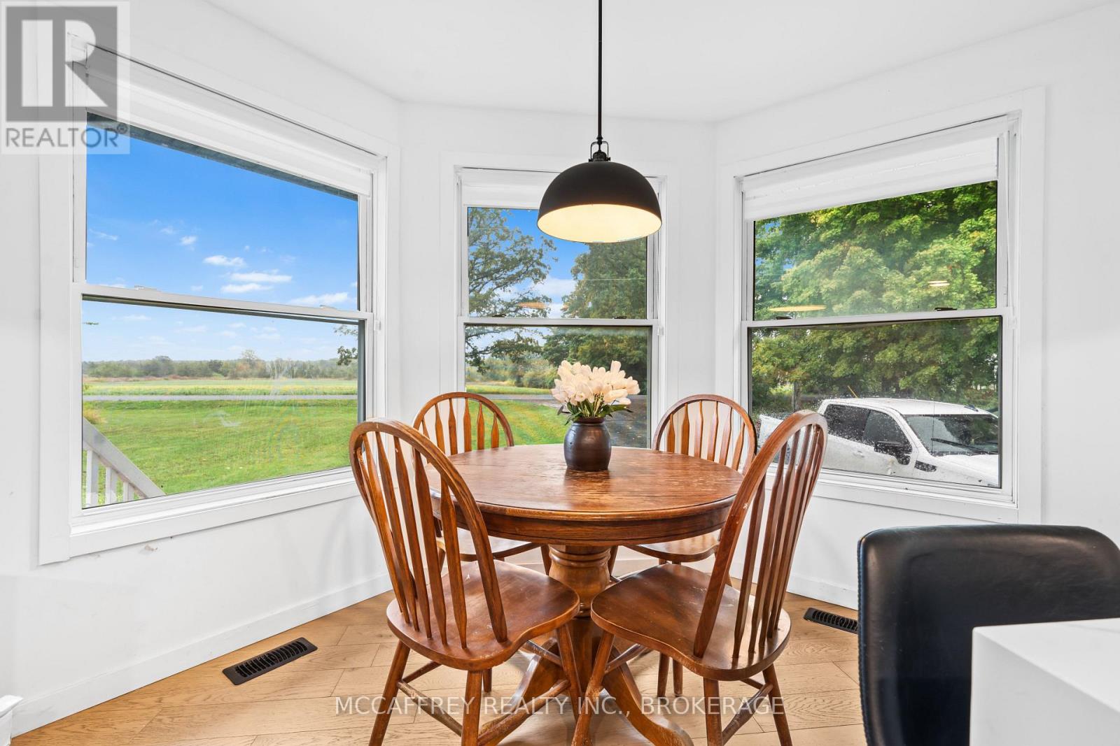 2055 Switzerville Road, Loyalist, Ontario  K7R 3K9 - Photo 11 - X12442768