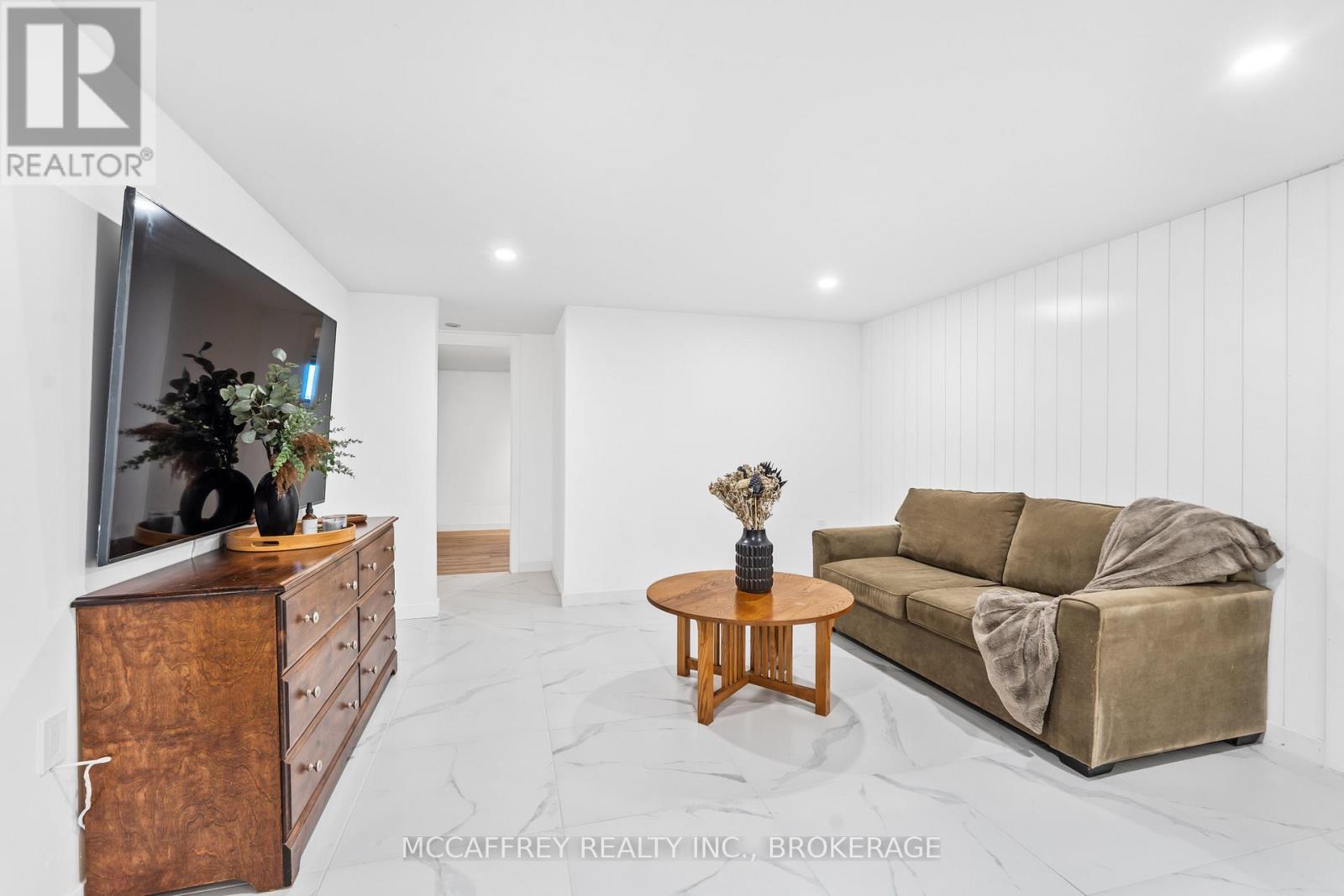 2055 Switzerville Road, Loyalist, Ontario  K7R 3K9 - Photo 26 - X12442768