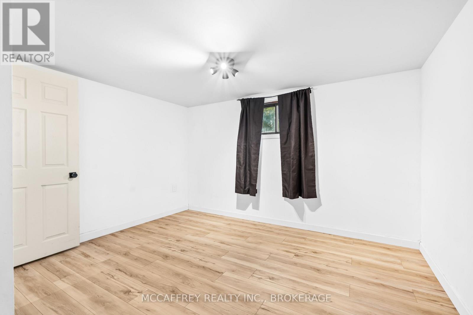 2055 Switzerville Road, Loyalist, Ontario  K7R 3K9 - Photo 34 - X12442768