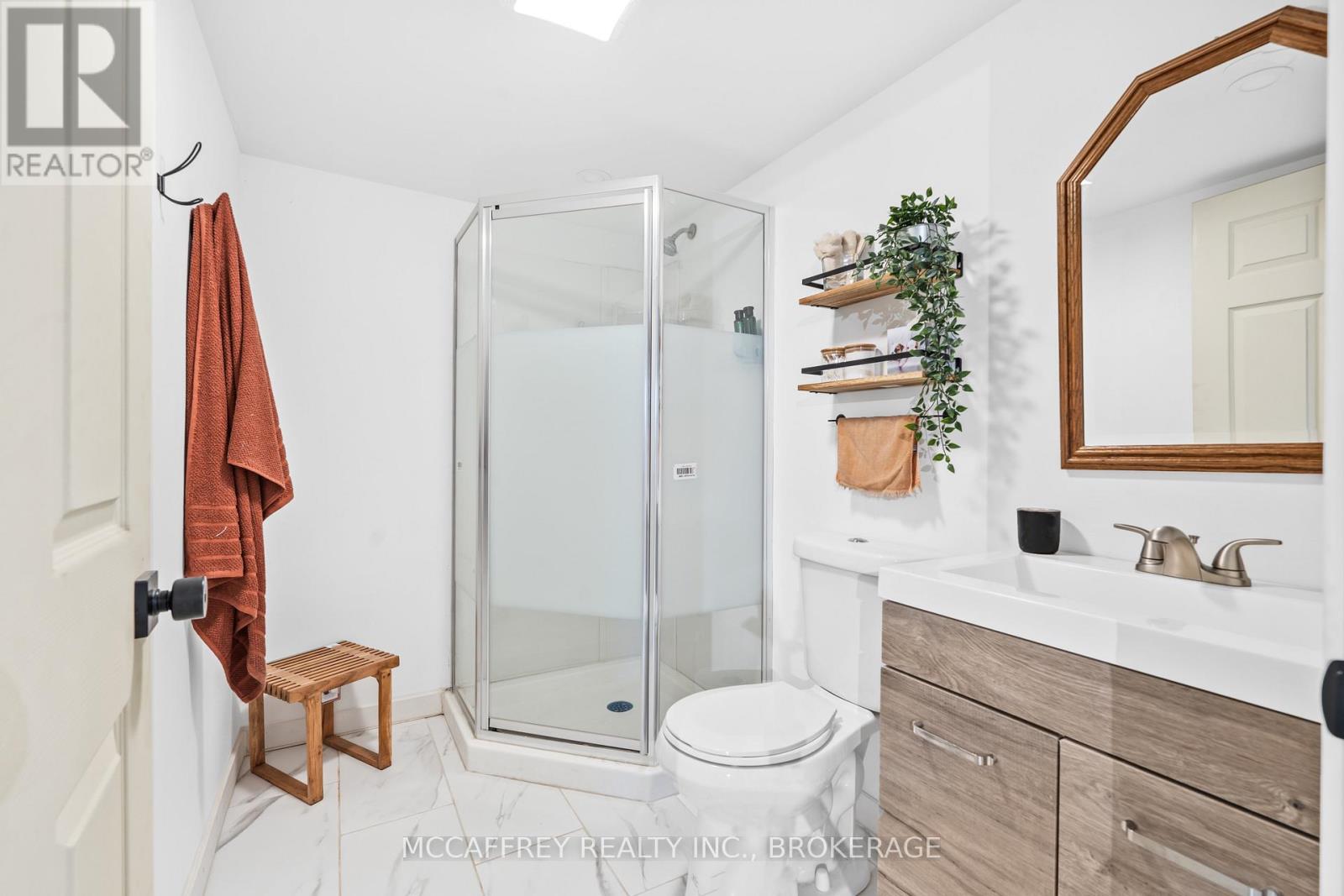 2055 Switzerville Road, Loyalist, Ontario  K7R 3K9 - Photo 35 - X12442768