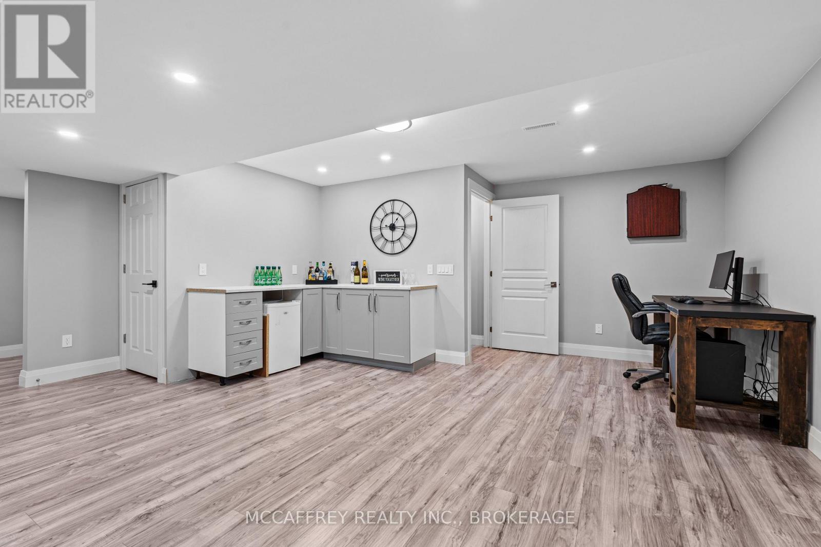 25 Staikos Court, Greater Napanee, Ontario  K7R 0B9 - Photo 32 - X12577734