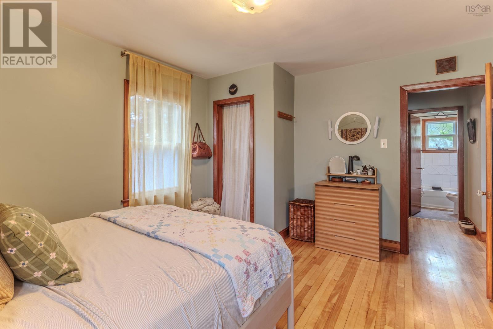 7142 Abbott Drive, Halifax, Nova Scotia B3L 2L7 - Photo 9 - 202525478