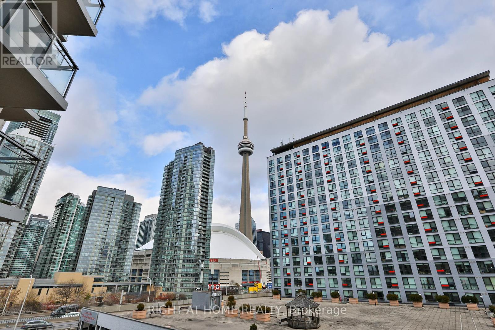 712 - 410 Queens Quay W, Toronto, Ontario  M5V 3T1 - Photo 21 - C12614680