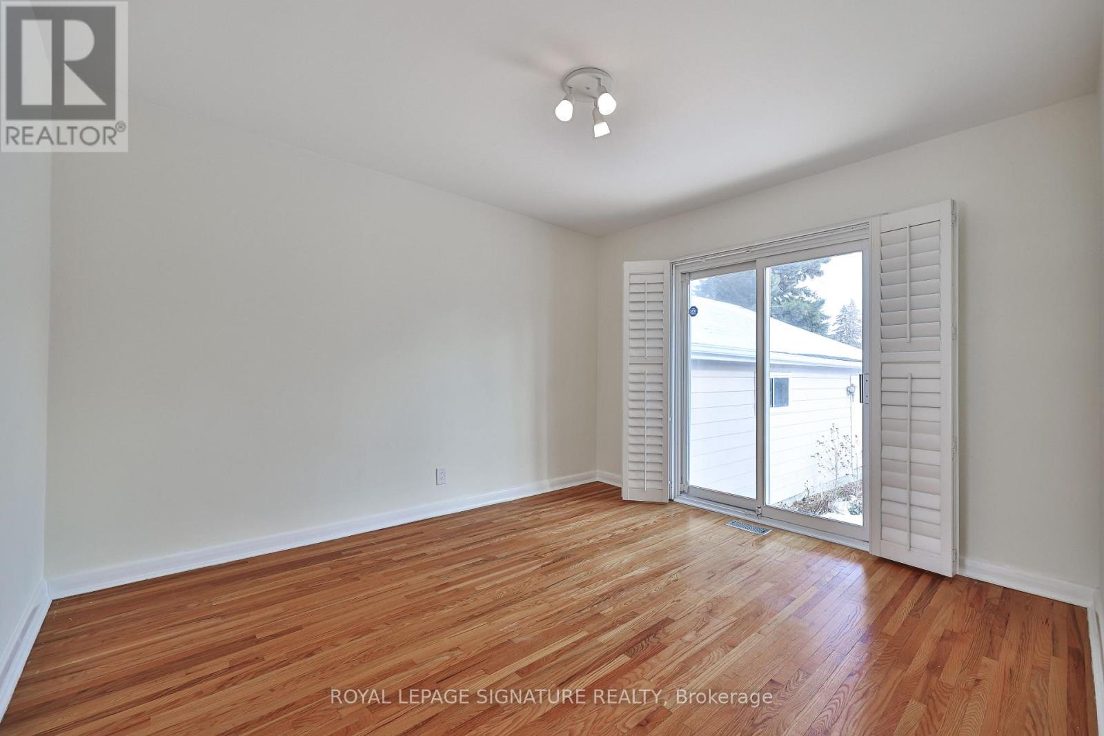 169 Norfolk Avenue, Richmond Hill, Ontario  L4C 2C7 - Photo 24 - N12602312