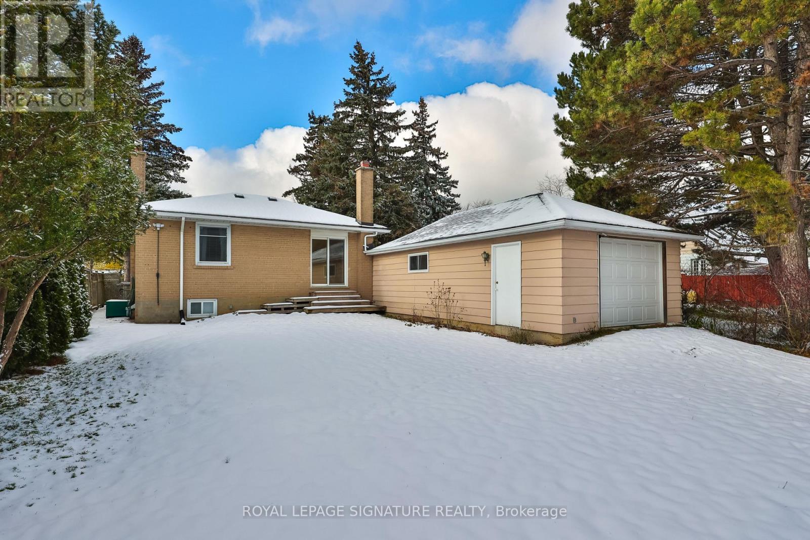 169 Norfolk Avenue, Richmond Hill, Ontario  L4C 2C7 - Photo 37 - N12602312