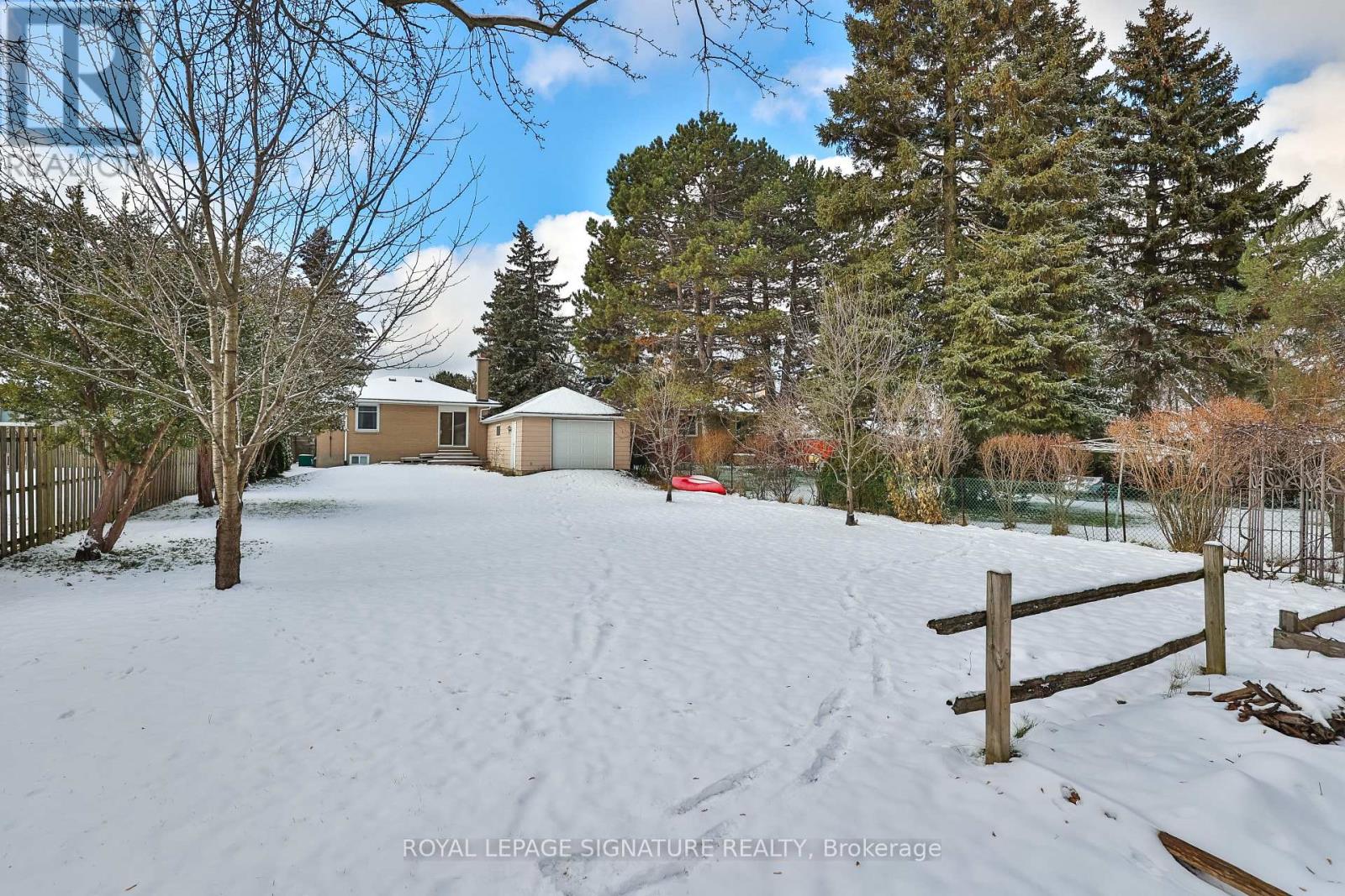 169 Norfolk Avenue, Richmond Hill, Ontario  L4C 2C7 - Photo 38 - N12602312