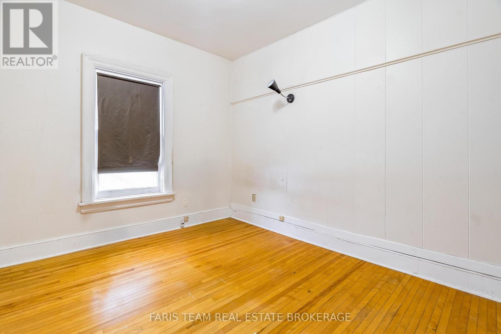 170 Kempenfelt Drive, Barrie, Ontario  L4M 1C2 - Photo 27 - S12614874