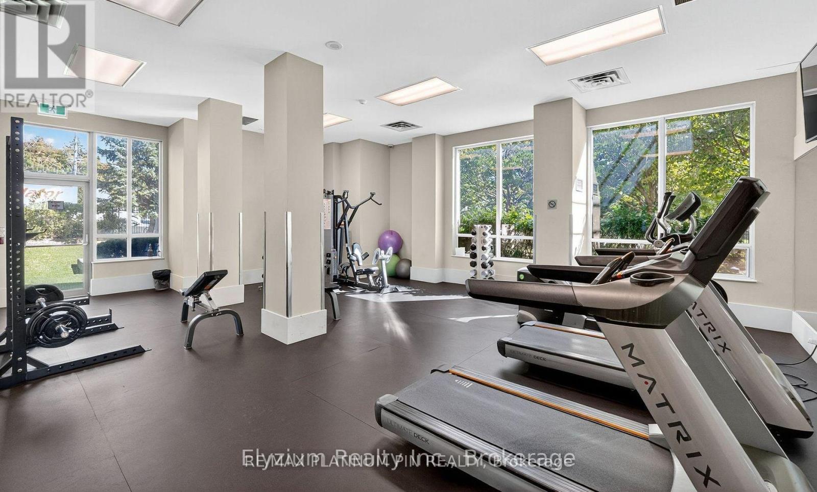 501 - 1359 Rathburn Road E, Mississauga, Ontario  L4W 5P7 - Photo 18 - W12614948