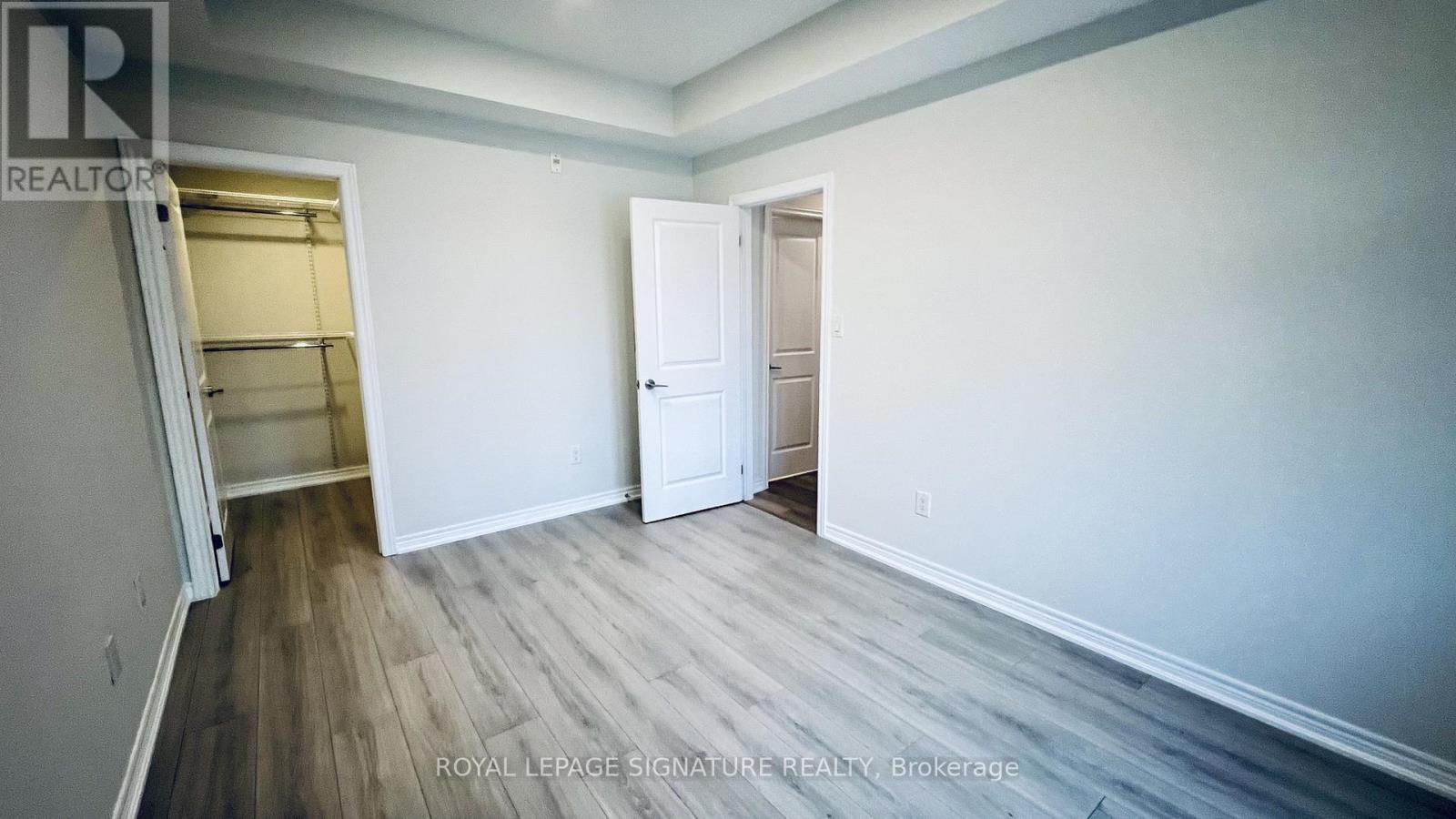 201 - 2326 Taunton Road, Oakville, Ontario  L6H 0L3 - Photo 16 - W12615008