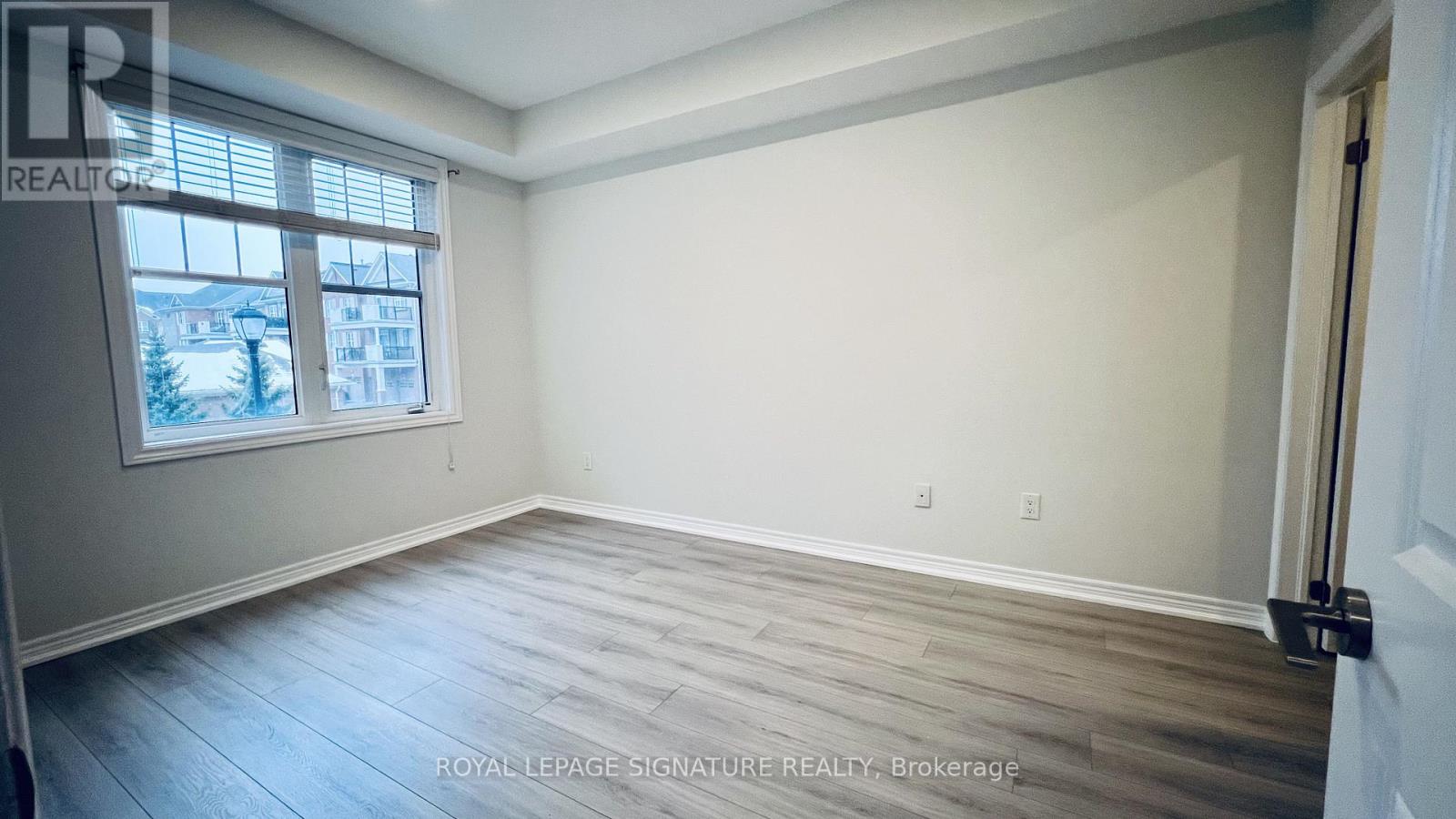 201 - 2326 Taunton Road, Oakville, Ontario  L6H 0L3 - Photo 17 - W12615008