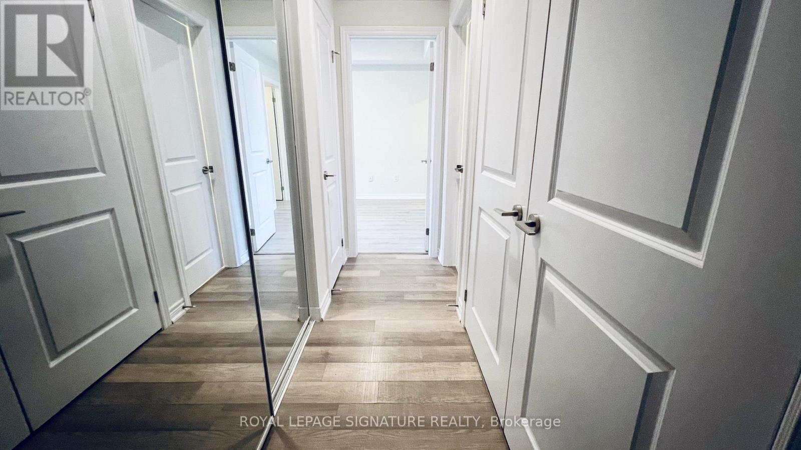 201 - 2326 Taunton Road, Oakville, Ontario  L6H 0L3 - Photo 15 - W12615008