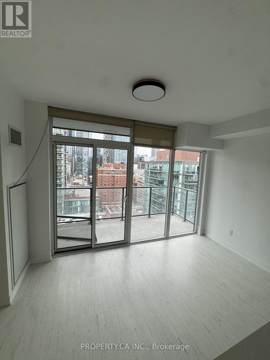 1513 - 105 George Street, Toronto, Ontario  M5A 2N4 - Photo 2 - C12615280