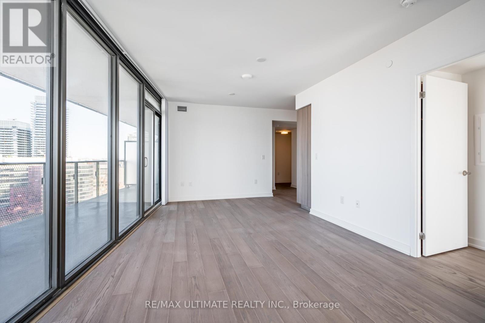 3405 - 11 Wellesley Street W, Toronto, Ontario M4Y 1E8 - Photo 8 - C12615282