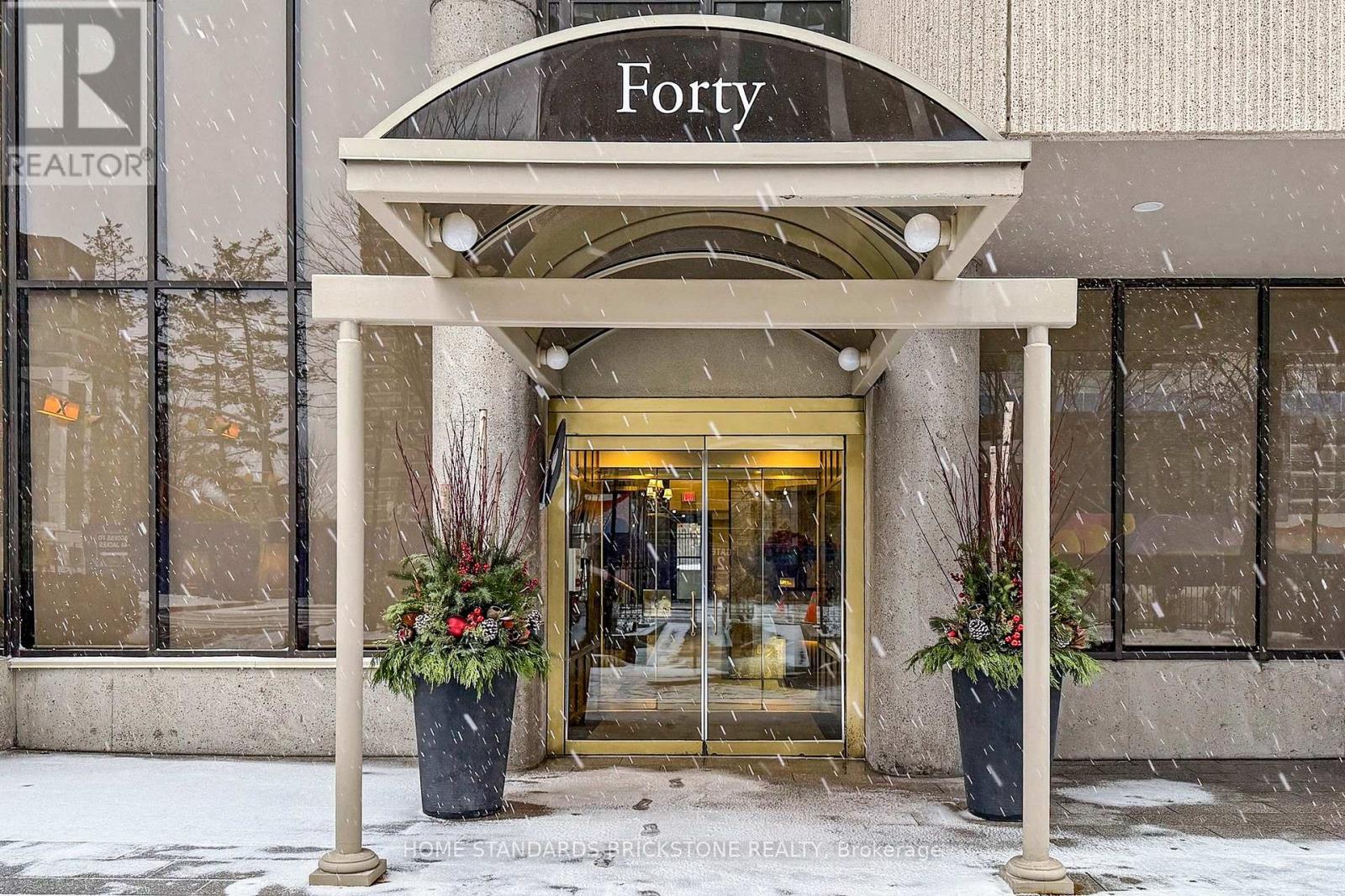 1001 - 40 ROSEHILL AVENUE, Toronto, Ontario