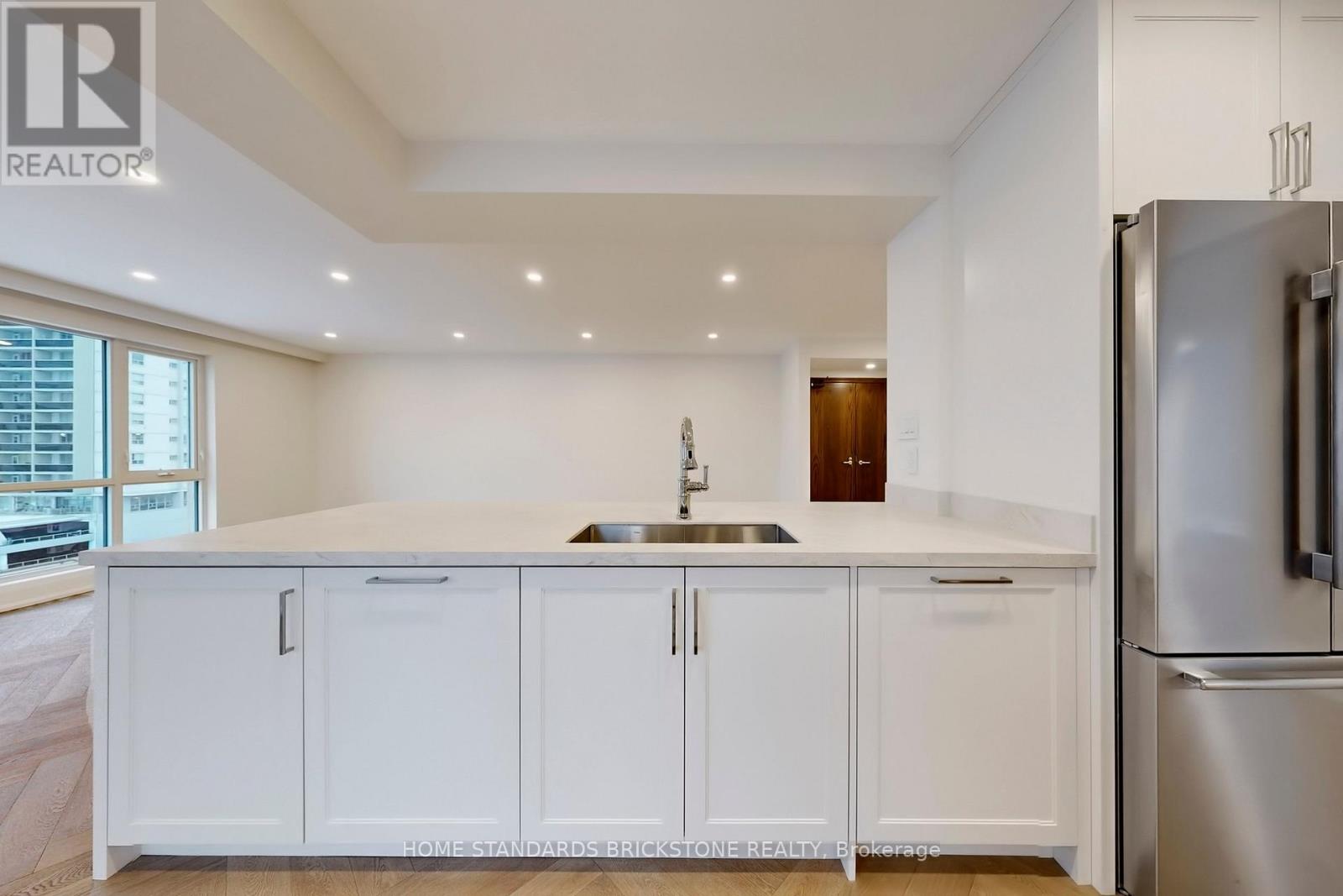 1001 - 40 Rosehill Avenue, Toronto, Ontario M4T 1G5 - Photo 15 - C12615314