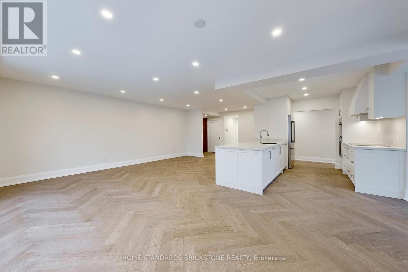 1001 - 40 Rosehill Avenue, Toronto, Ontario M4T 1G5 - Photo 18 - C12615314