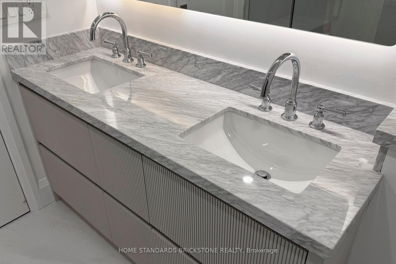 1001 - 40 Rosehill Avenue, Toronto, Ontario M4T 1G5 - Photo 30 - C12615314