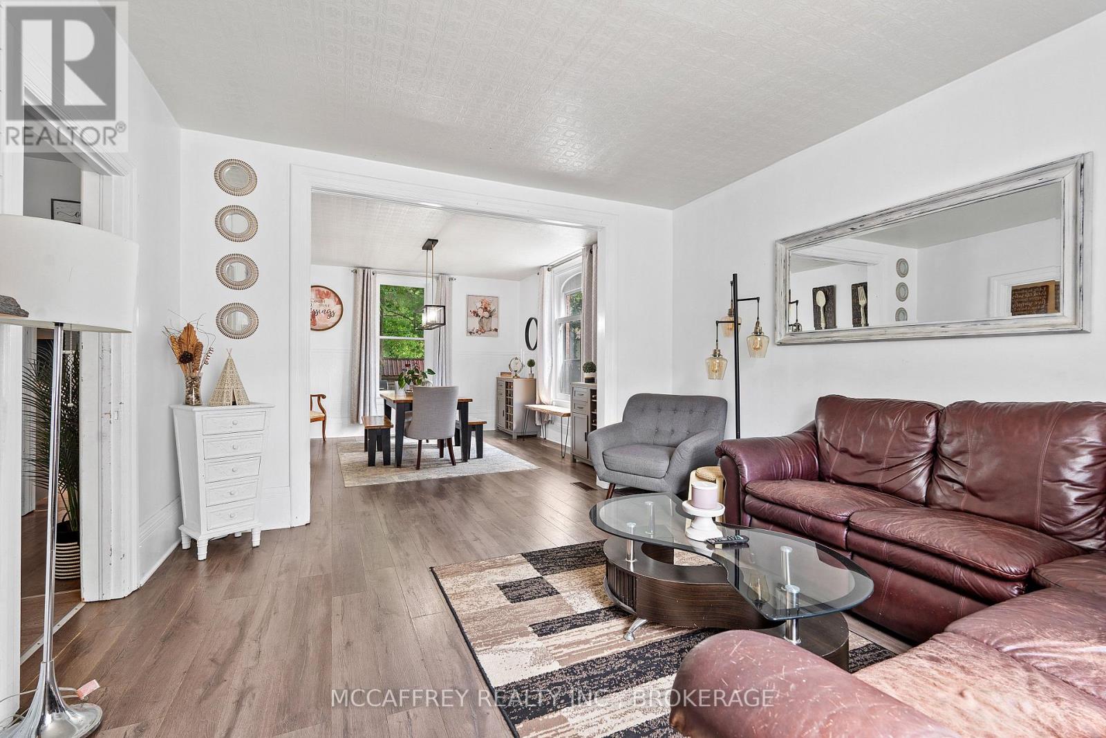 110 Adelaide Street, Front Of Leeds & Seeleys Bay, Ontario  K0H 2N0 - Photo 14 - X12400566