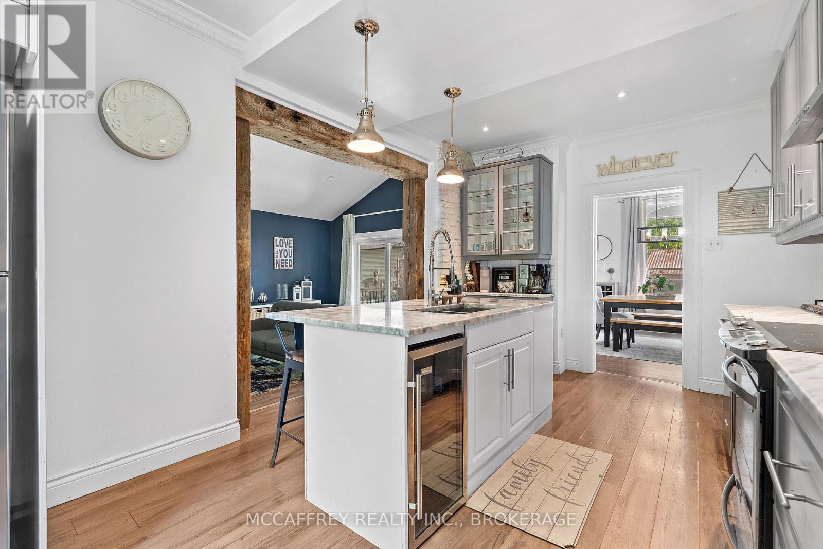 110 Adelaide Street, Front Of Leeds & Seeleys Bay, Ontario  K0H 2N0 - Photo 21 - X12400566