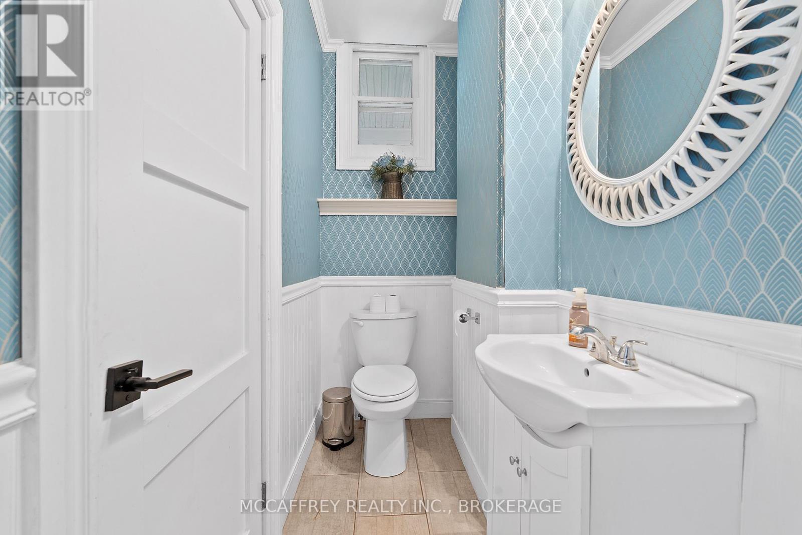 110 Adelaide Street, Front Of Leeds & Seeleys Bay, Ontario  K0H 2N0 - Photo 23 - X12400566