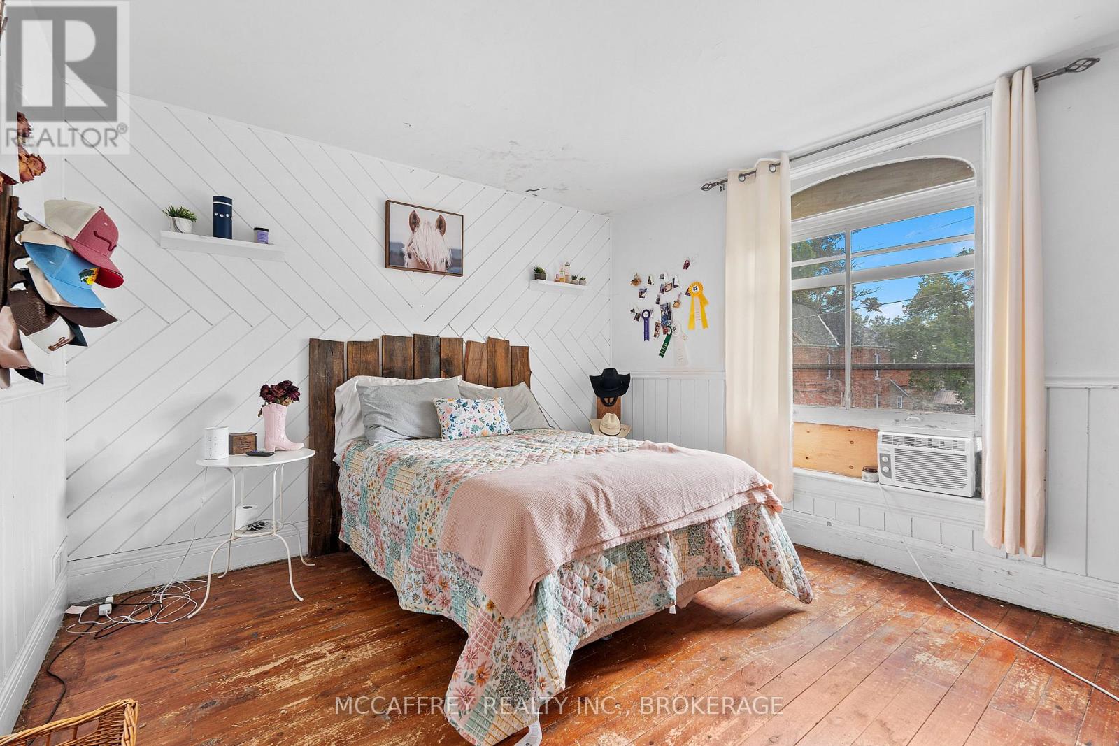 110 Adelaide Street, Front Of Leeds & Seeleys Bay, Ontario  K0H 2N0 - Photo 25 - X12400566