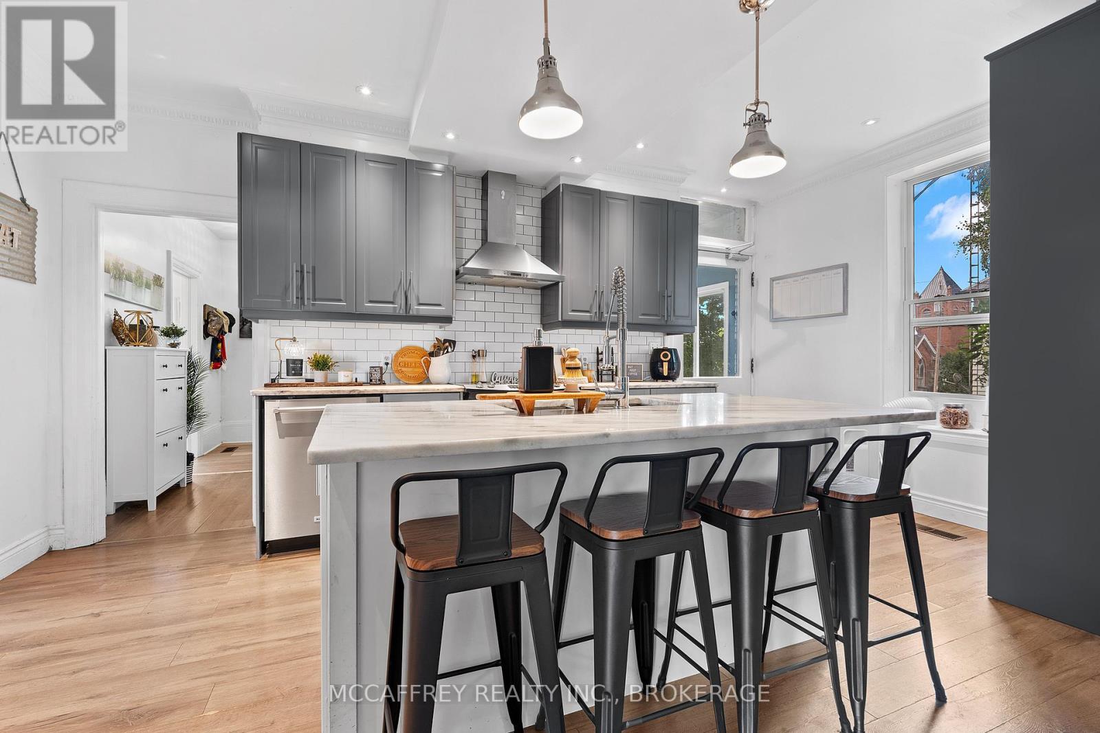 110 Adelaide Street, Front Of Leeds & Seeleys Bay, Ontario  K0H 2N0 - Photo 20 - X12400566