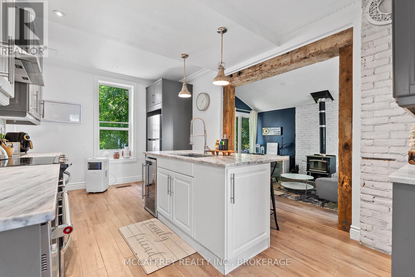 110 Adelaide Street, Front Of Leeds & Seeleys Bay, Ontario  K0H 2N0 - Photo 22 - X12400566