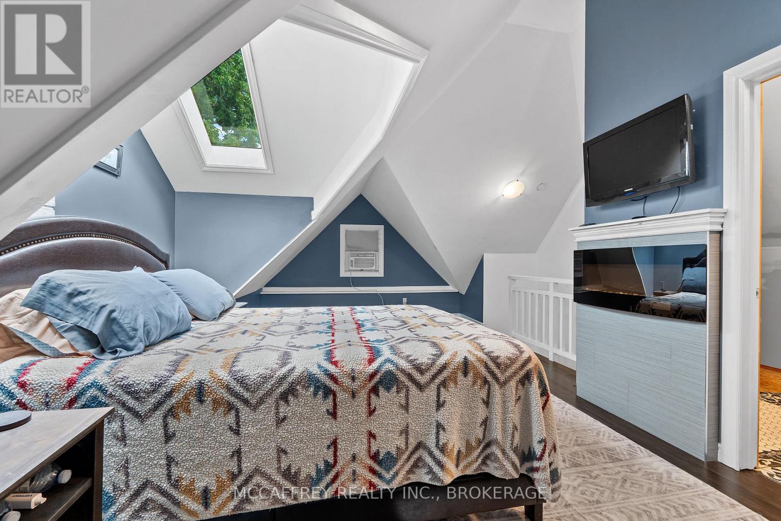 110 Adelaide Street, Front Of Leeds & Seeleys Bay, Ontario  K0H 2N0 - Photo 32 - X12400566